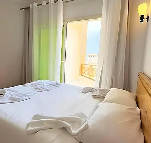 Royal Serviced 4* Ras Sedr